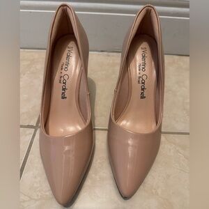 Streamlined Tan Patent Leather Heels